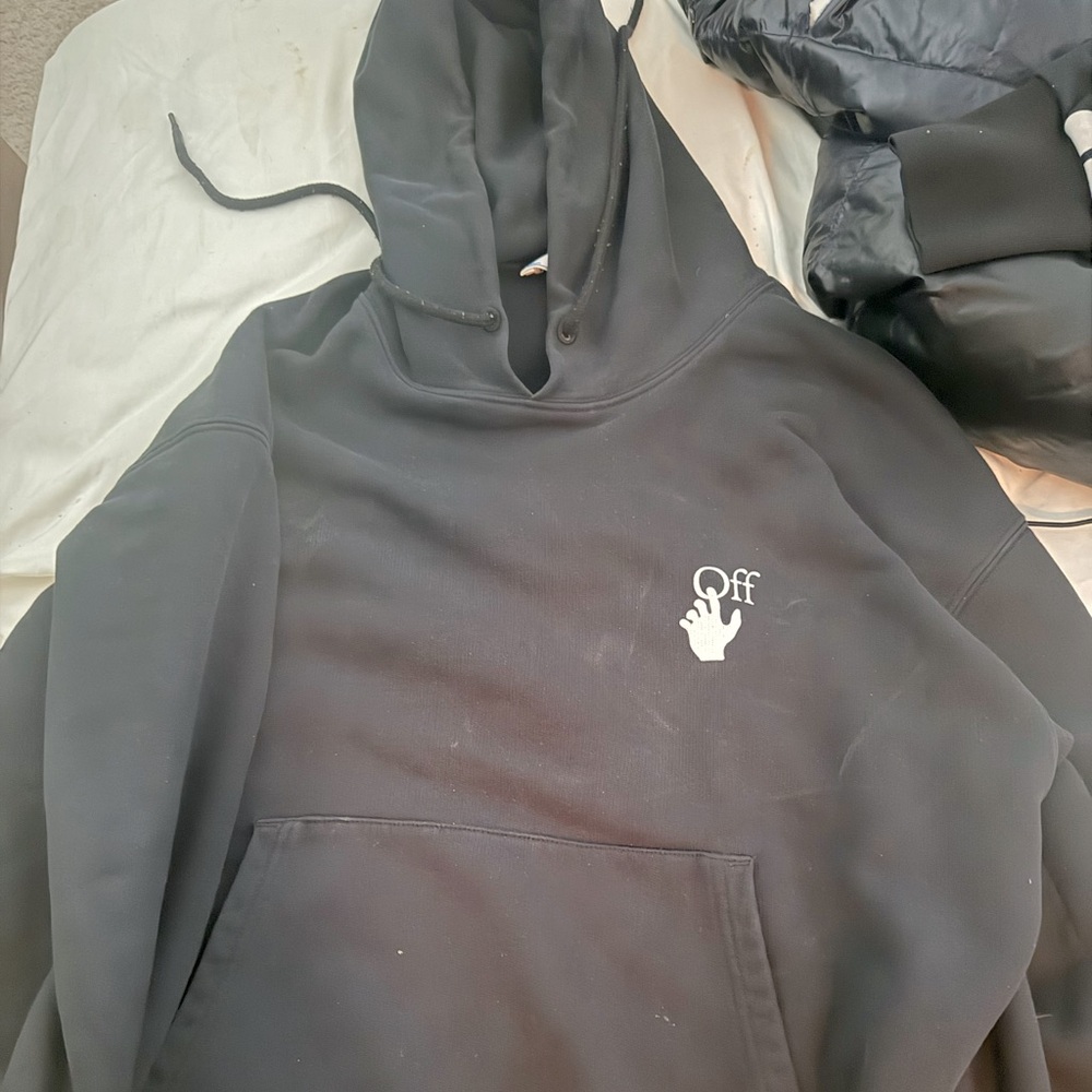Off white pull over hoodie